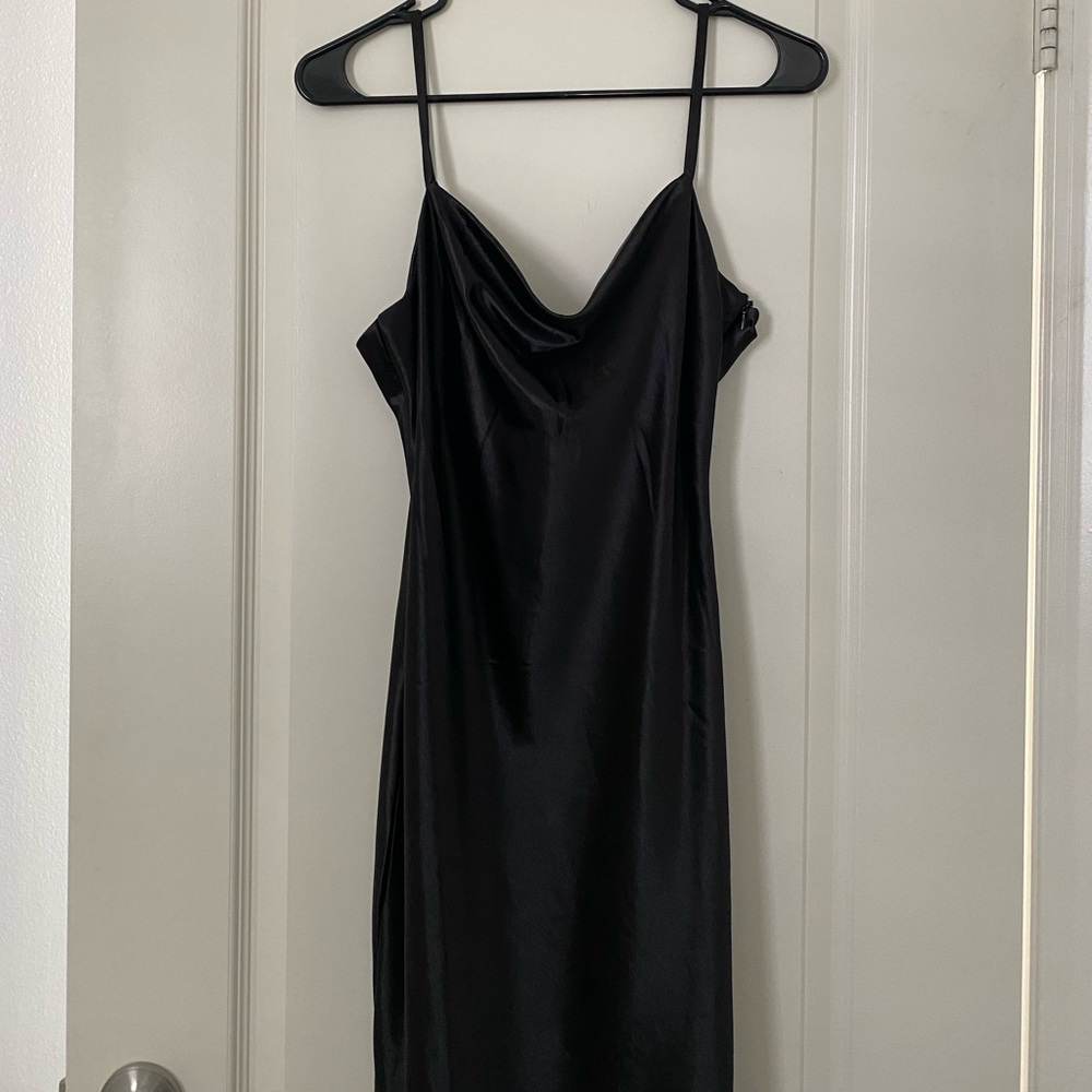Women's Sleeveless Satin Dress